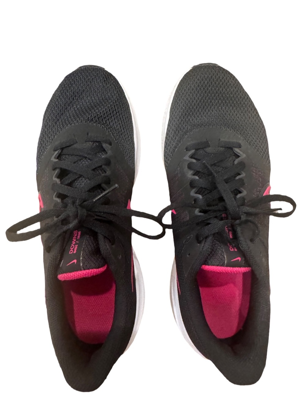 Nike Black and Hot Pink Women's Athletic Downshifter 11 Running Shoes - Picture 5 of 10